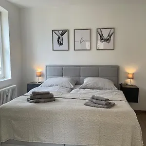 Zentral In Mohringen Apartment